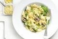 Pasta with broccoli To prepare pasta with broccoli in creamy sauce, you need